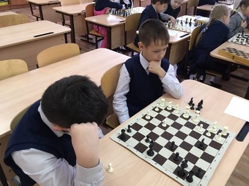 Для первоклассников состоялся шахматный турнир : Фото №