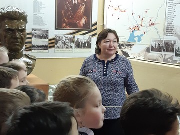 3И класс посетил Музей Боевой Славы : Фото №