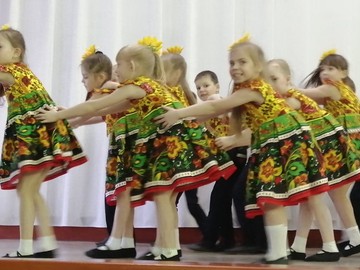 Первоклассники дали старт танцевальному турниру : Фото №