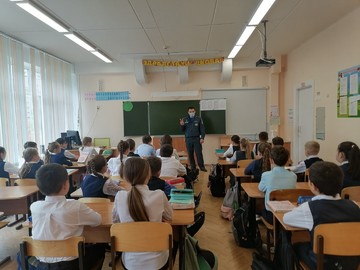 В рамках Дня гражданской обороны в школе состоялись открытые уроки ОБЖ : Фото №