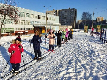 Чему научились ученики #НОШ2 на школьной лыжне : Фото №