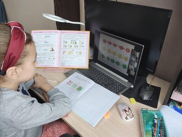 Учителя #НОШ2 продолжают учить детей на онлайн-уроках : Фото №