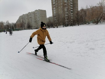 Ученики #НОШ2 присоединились к Всероссийской лыжной гонке «Лыжня России - 2022» : Фото №