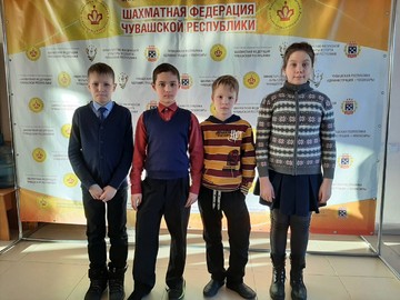 2 место заняла команда юных шахматистов #НОШ2 в муниципальном этапе открытых Всероссийских соревнований «Белая ладья» : Фото №