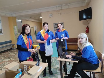 В #НОШ2 организован пункт приема подарков для российских военных, участвующих в спецоперации на Украине : Фото №