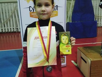 Первоклассница #НОШ2 заняла 2 место в Первенствах ЧР по быстрым шахматам : Фото №