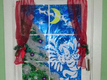 Результаты конкурса на лучшее оформление двери «Новогодний ажиотаж» : Фото №