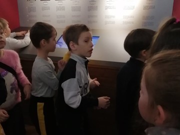 Первоклассники посетили музей легендарного комдива В.Чапаева : Фото №
