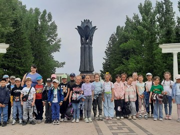 В рамках проекта «Лето в парке» первоклассники посетили парк им. 500-летия Чебоксар : Фото №