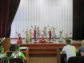 Танцевальный турнир среди вторых классов : Фото №