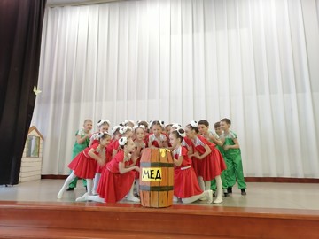 Стартовал танцевальный турнир «Самый танцующий класс» : Фото №