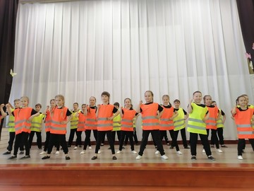 Стартовал танцевальный турнир «Самый танцующий класс» : Фото №