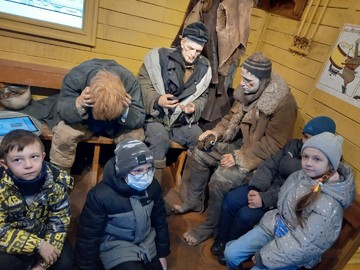 Третьеклассники посетили передвижной музей «Поезд Победы» : Фото №