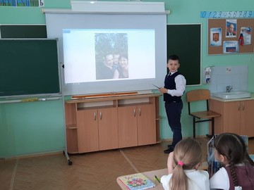 Ученики 1Д класса представили проекты на тему «Вместе – дружная семья» : Фото №
